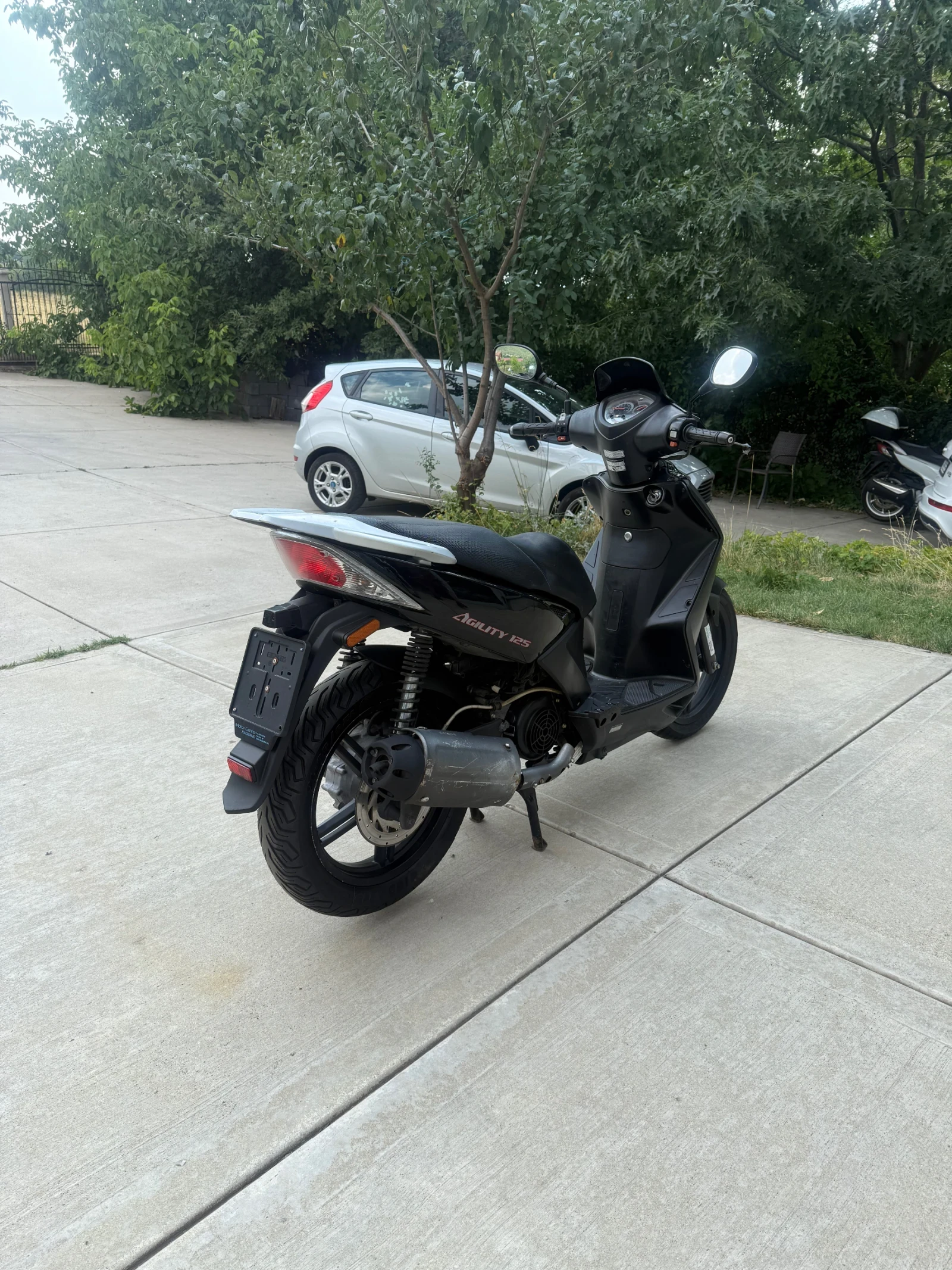 Kymco Agility 125 09 - изображение 5