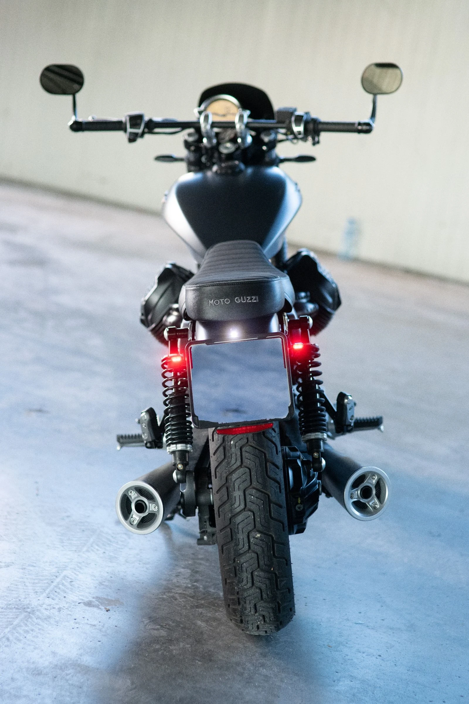 Moto Guzzi V, снимка 14 - Мотоциклети и мототехника - 54312654