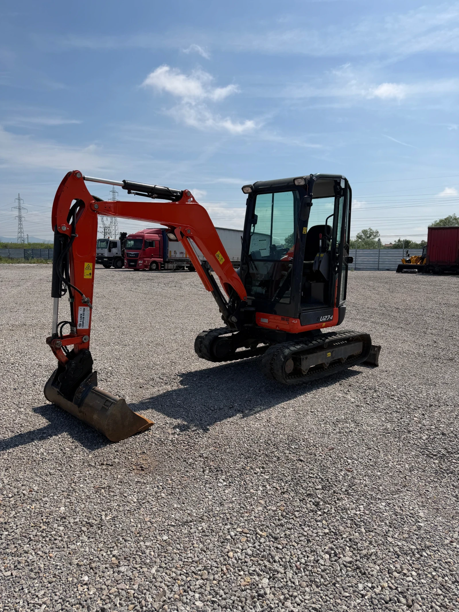 Багер Kubota U27-4, снимка 4 - Индустриална техника - 54948617