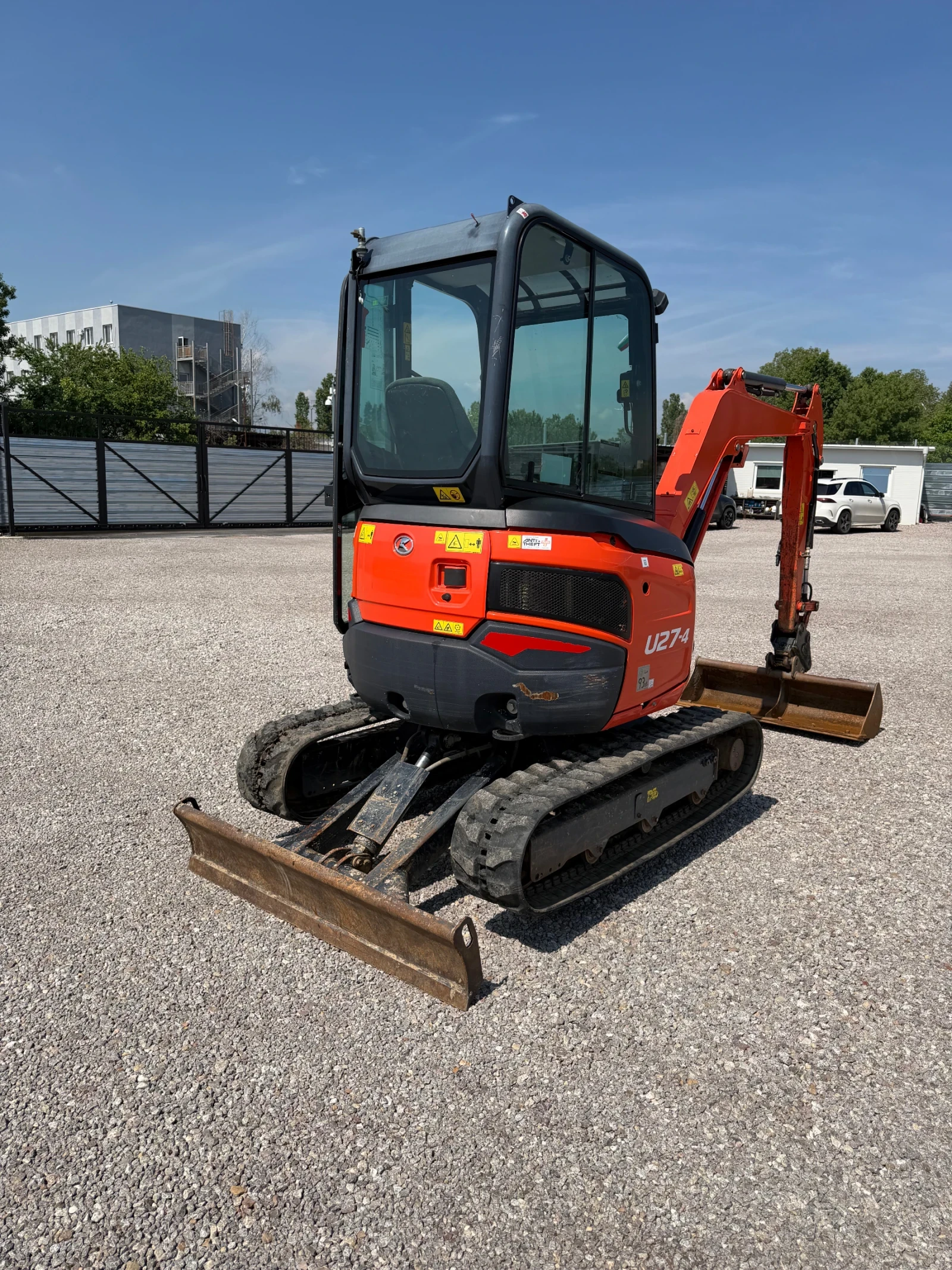 Багер Kubota U27-4, снимка 2 - Индустриална техника - 54948617