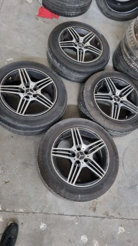        255/40R18  Mercedes-Benz