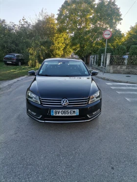 VW Passat 1.6тди 105к.6ск.NAVI, снимка 2