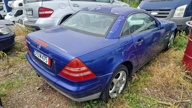 Mercedes-Benz SLK 200 KOMPRESSOR 192HP КЛИМАТИК, снимка 3 - Автомобили и джипове - 44175309