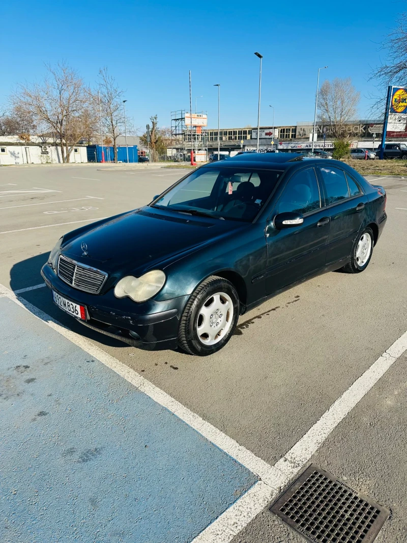 Mercedes-Benz C 180, снимка 2 - Автомобили и джипове - 49563551