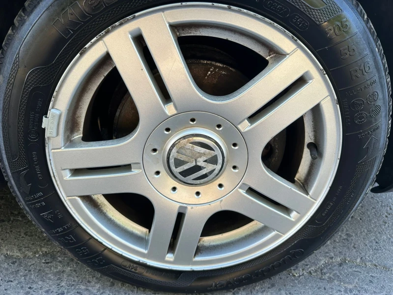 VW Touran 1, 400 EURO5 , снимка 14 - Автомобили и джипове - 51309915