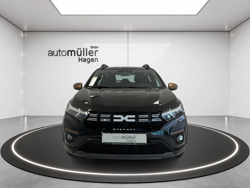 Dacia Sandero TCe 110 Stepway | Carplay| LED| Tempomat| PDC| , снимка 2 - Автомобили и джипове - 52537819