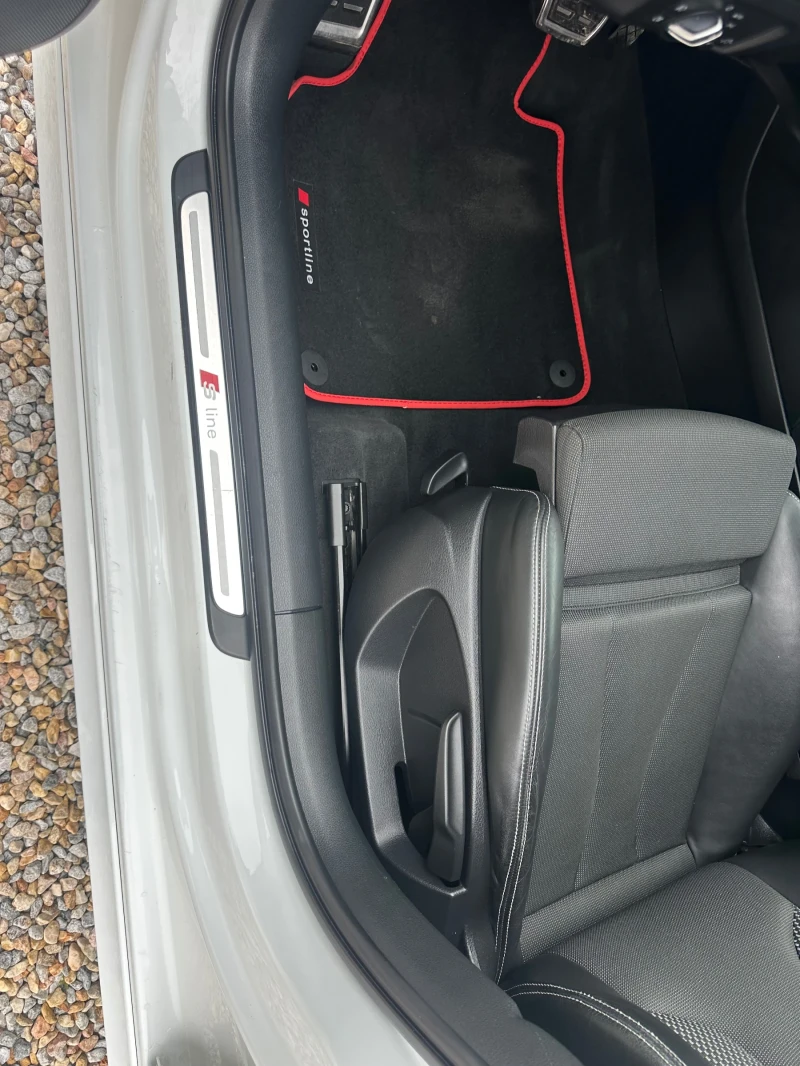 Audi A3 2.0 TDI 3XS-LINE, снимка 16 - Автомобили и джипове - 52575423
