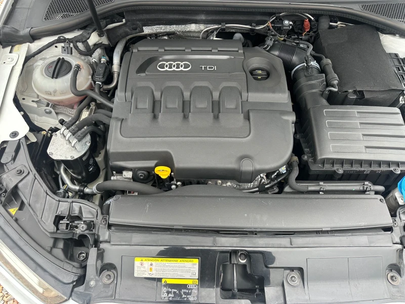 Audi A3 2.0 TDI 3XS-LINE, снимка 15 - Автомобили и джипове - 52575423