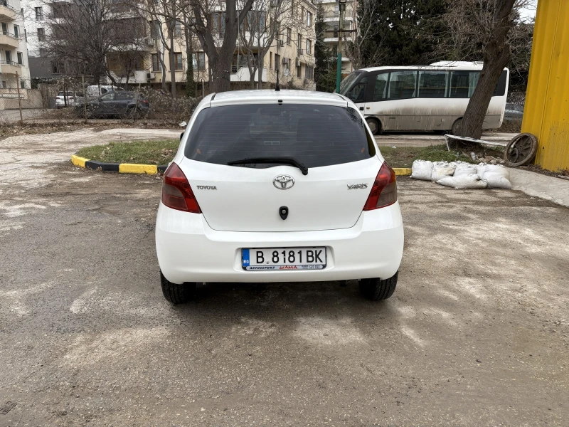Toyota Yaris D-4D, снимка 4 - Автомобили и джипове - 53181496