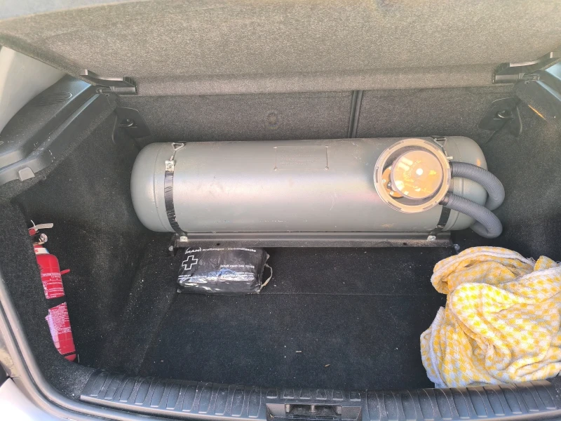 BMW 116 1600 i, снимка 8 - Автомобили и джипове - 53275540