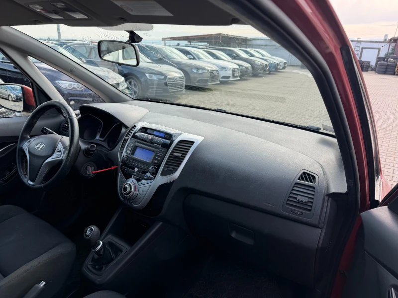 Hyundai Ix20 1.4CRDI EURO 5, снимка 10 - Автомобили и джипове - 53354430