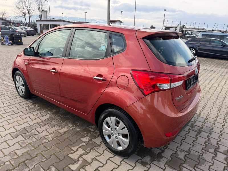 Hyundai Ix20 1.4CRDI EURO 5, снимка 8 - Автомобили и джипове - 53354430