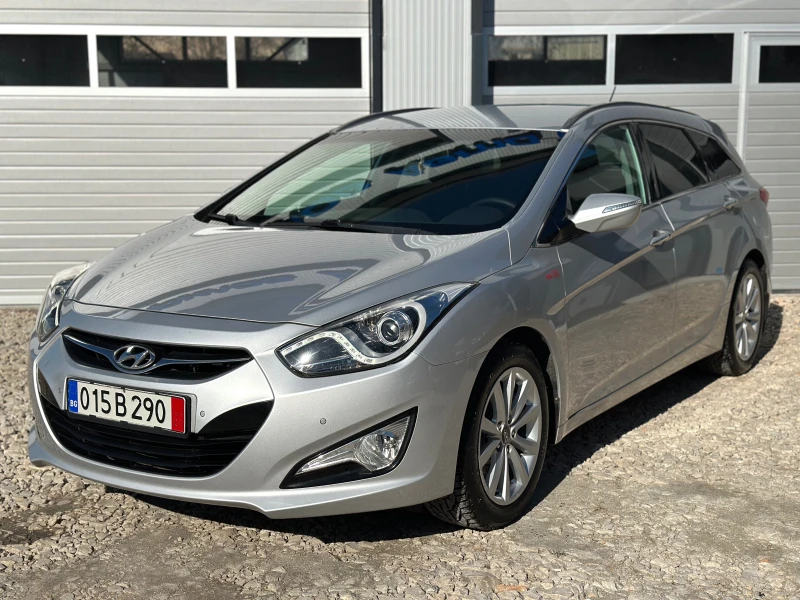 Hyundai I40 1.7CRDI ПОДГРЕВ ВОЛАН СЕДАЛКИ ЛЕД ТОП СЪСТОЯНИЕ, снимка 2 - Автомобили и джипове - 53523039