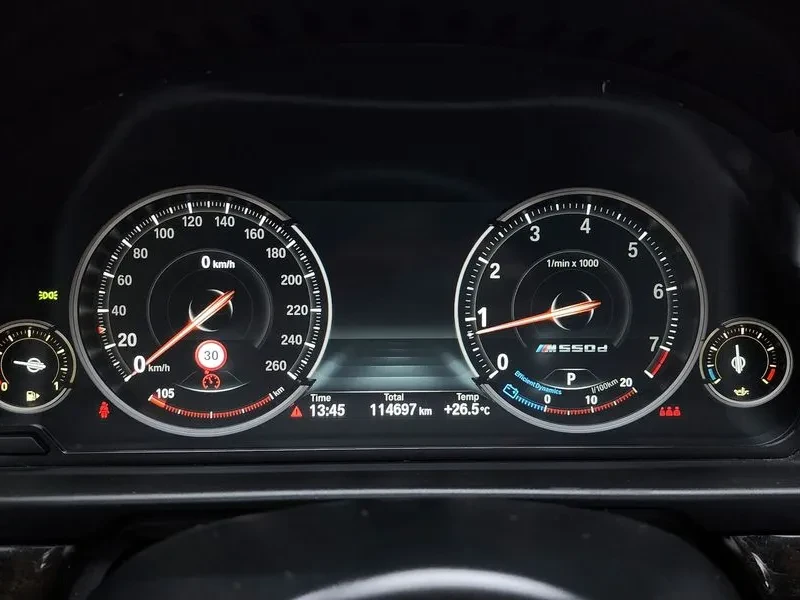 BMW 528 i xDrive - САМО 30% АВАНС, снимка 8 - Автомобили и джипове - 55803164