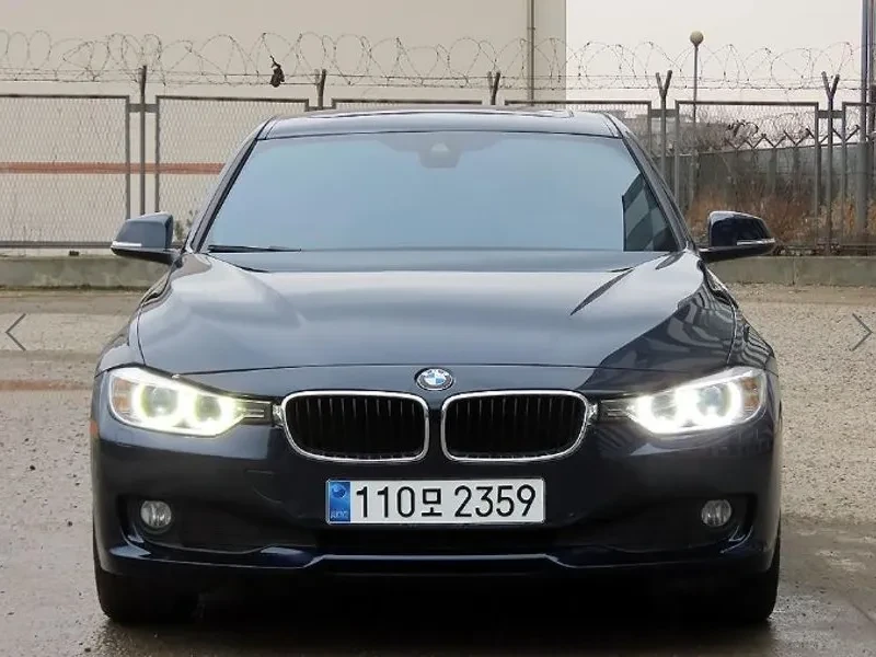 BMW 320 d xDrive - САМО 30% АВАНС, снимка 2 - Автомобили и джипове - 56016282