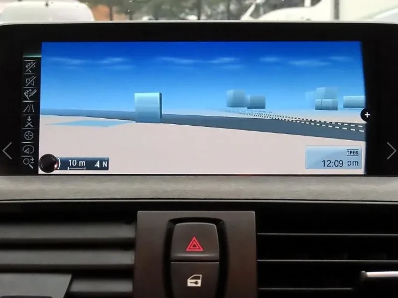 BMW 320 d xDrive - САМО 30% АВАНС, снимка 14 - Автомобили и джипове - 56016282