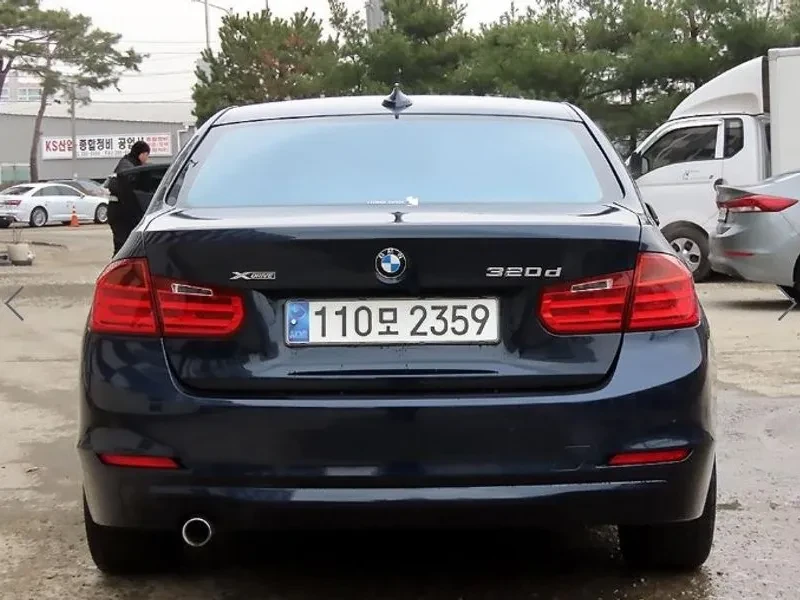 BMW 320 d xDrive - САМО 30% АВАНС, снимка 5 - Автомобили и джипове - 56016282