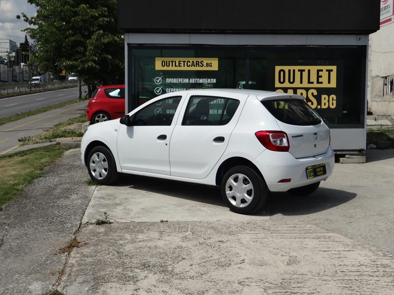 Dacia Sandero 1.5 dCi 75hp - изображение 6