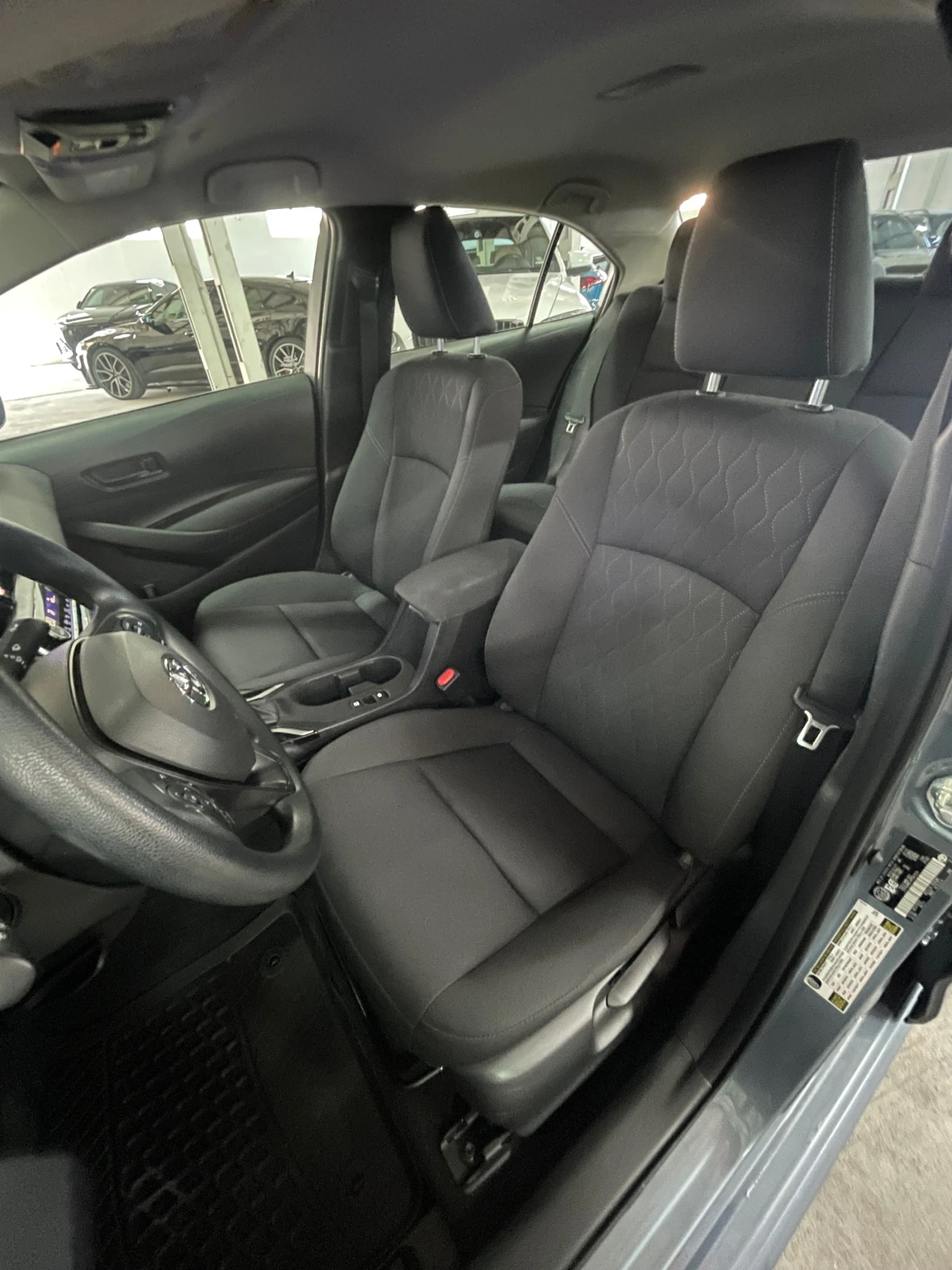 Toyota Corolla SED/2.0i// //  | Mobile.bg   11