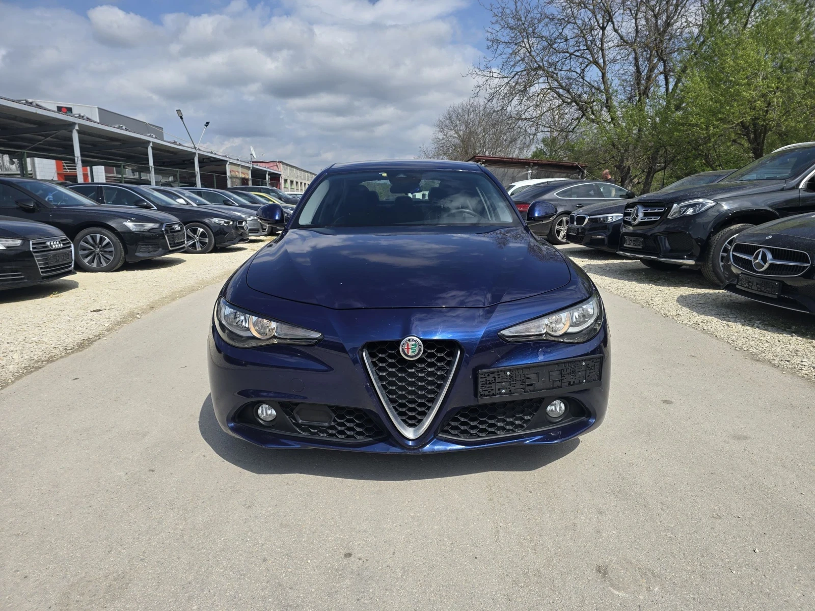 Alfa Romeo Giulia 2.2 180к.с - изображение 5