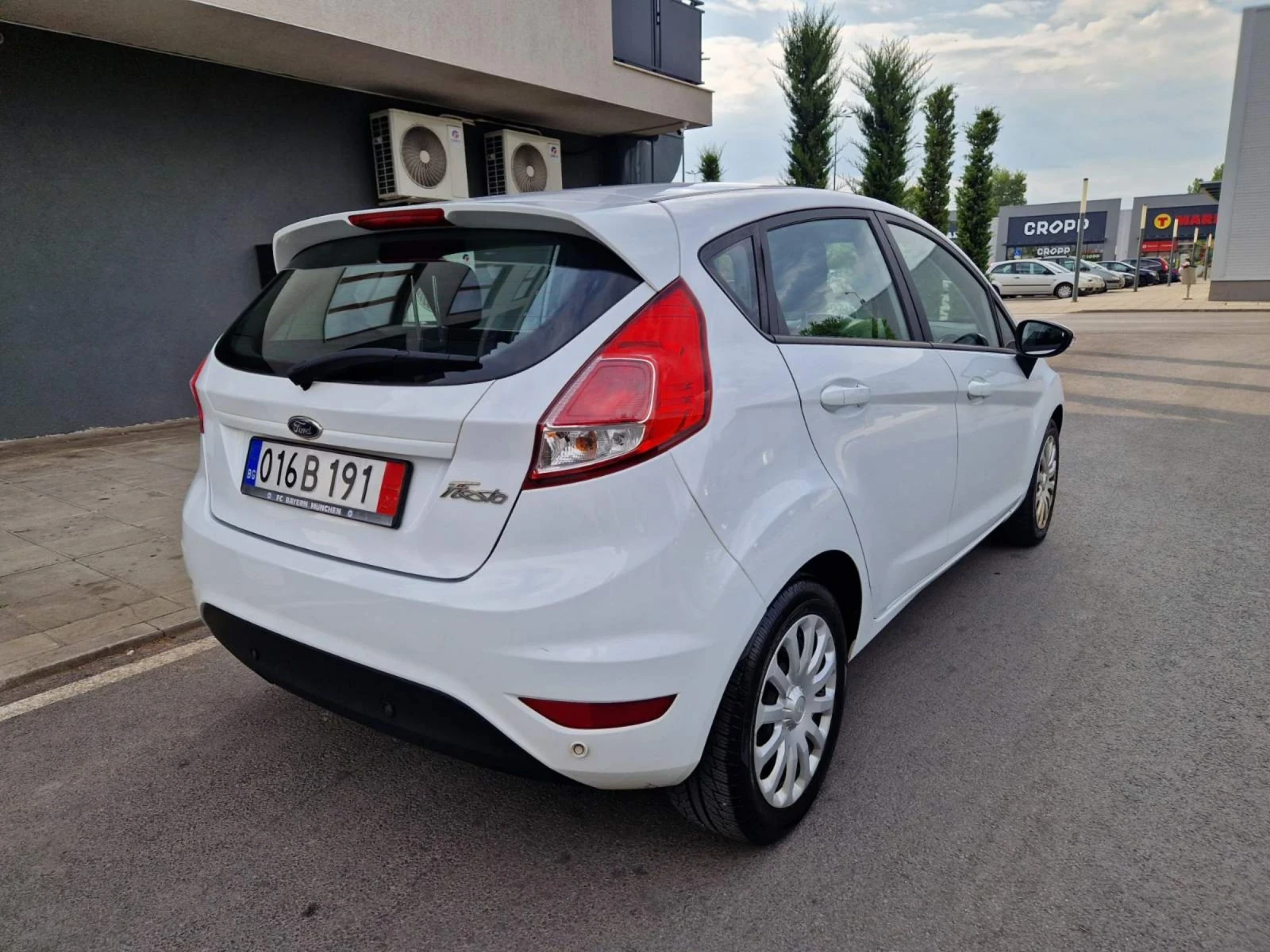Ford Fiesta 1.6 / 95 к.с. EURO  5 - изображение 4