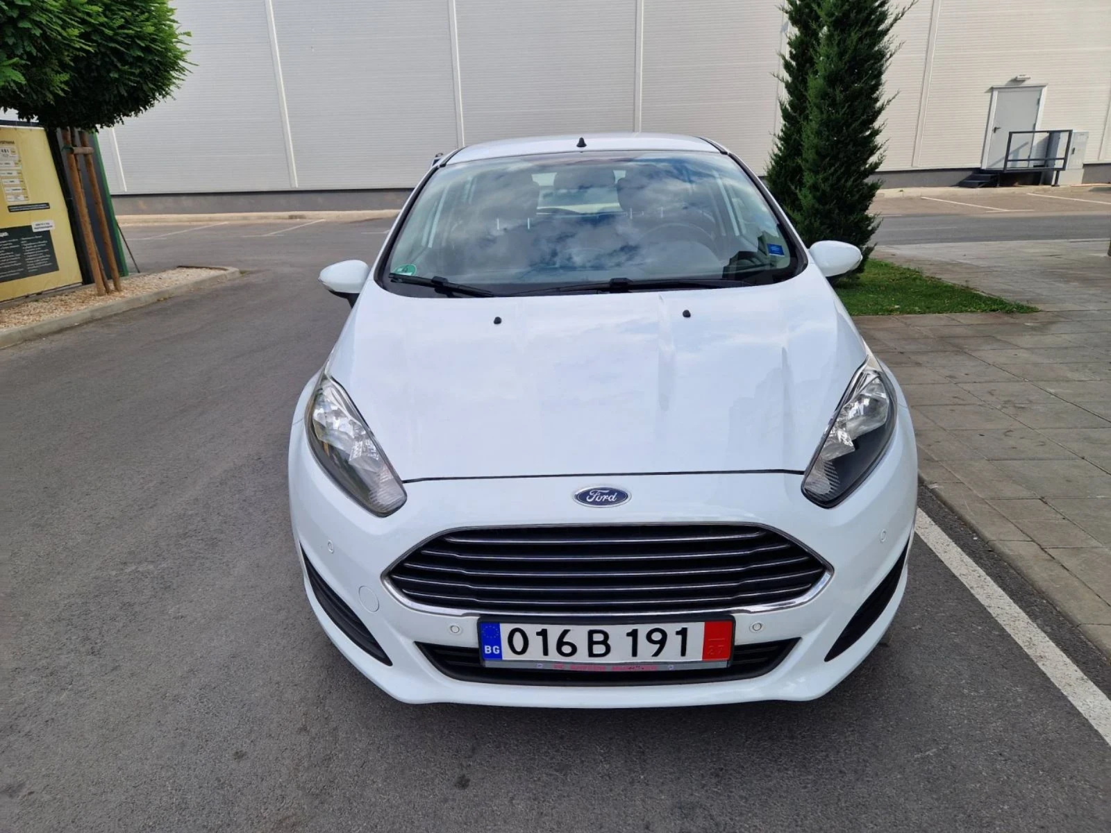 Ford Fiesta 1.6 / 95 к.с. EURO  5 - изображение 3