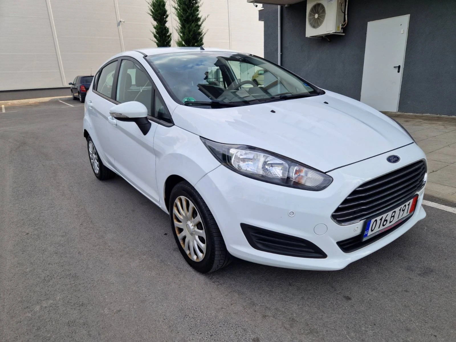 Ford Fiesta 1.6 / 95 к.с. EURO  5 - изображение 2
