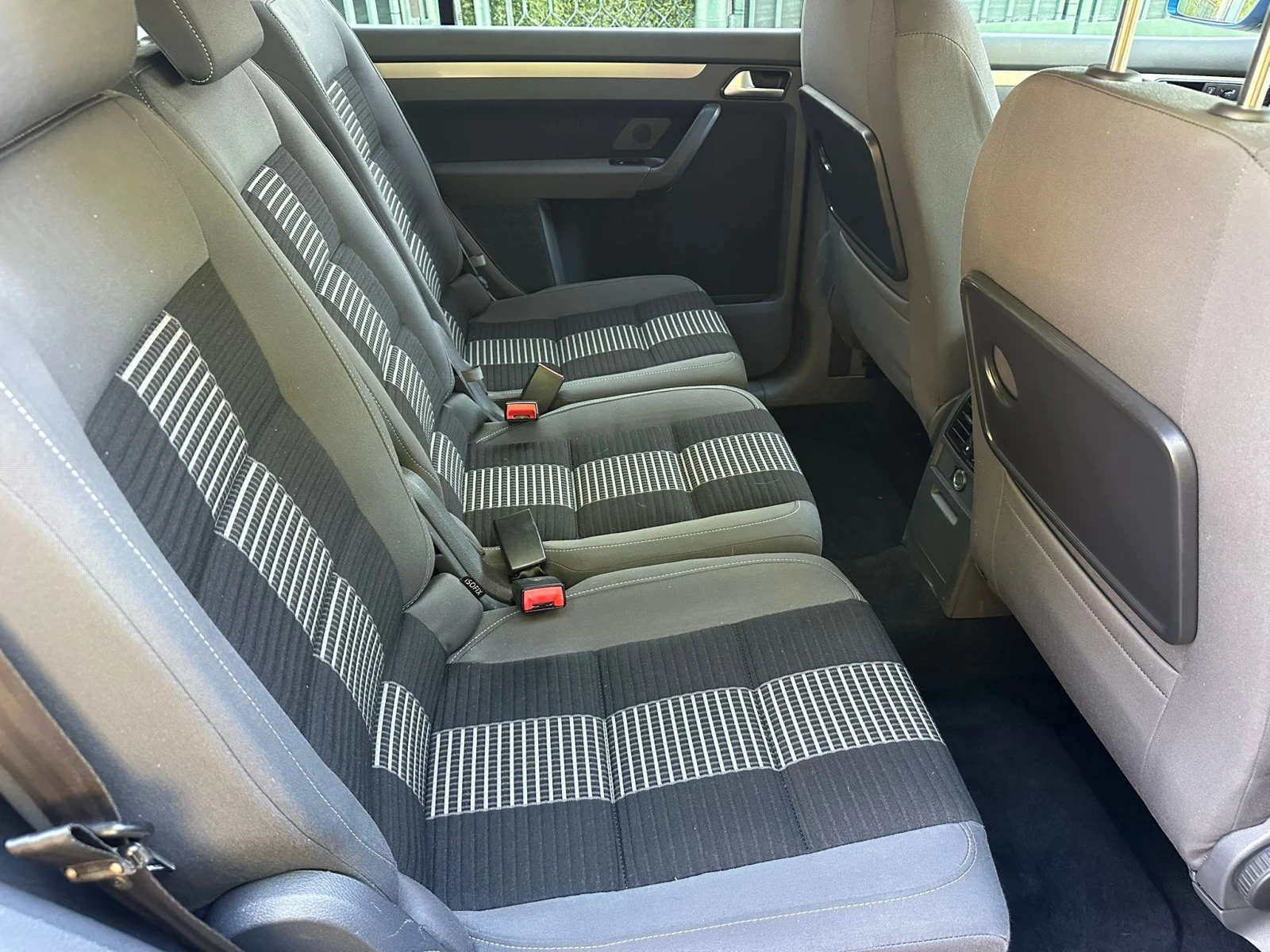 VW Touran 1, 400 EURO5  - изображение 10