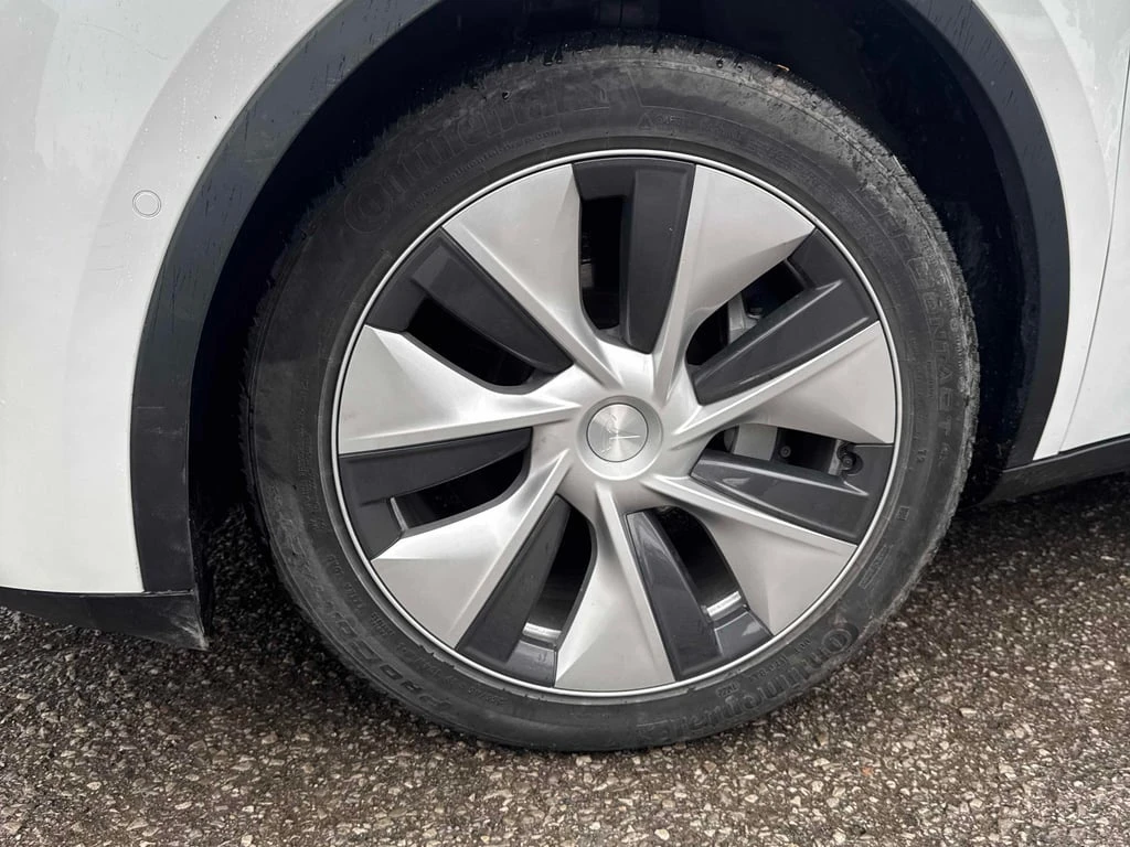 Tesla Model Y 2020 Long Range * CARFAX * БЕЗ ПЪРВОНАЧАЛНА ВНОСКА - изображение 8