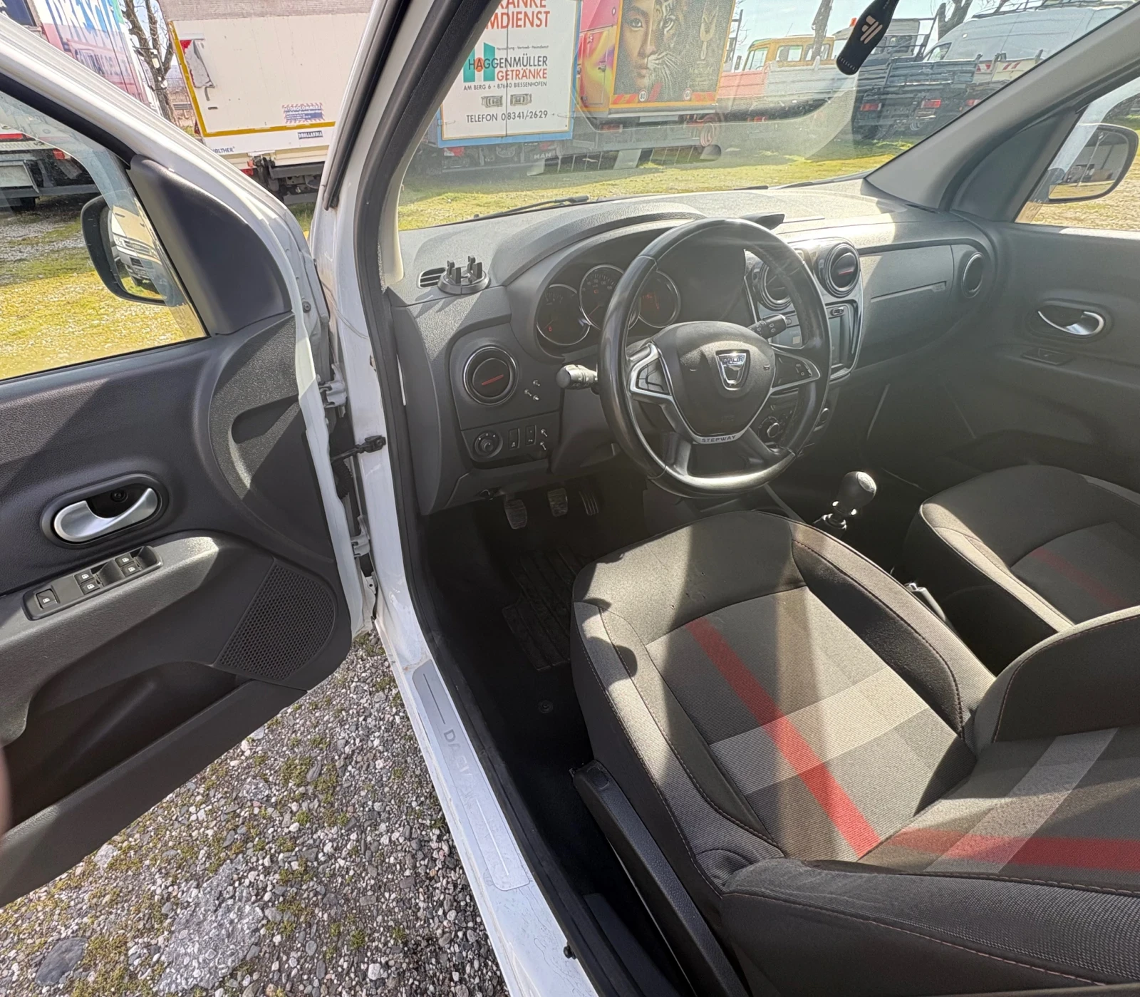 Dacia Lodgy 1.5DCI - изображение 6