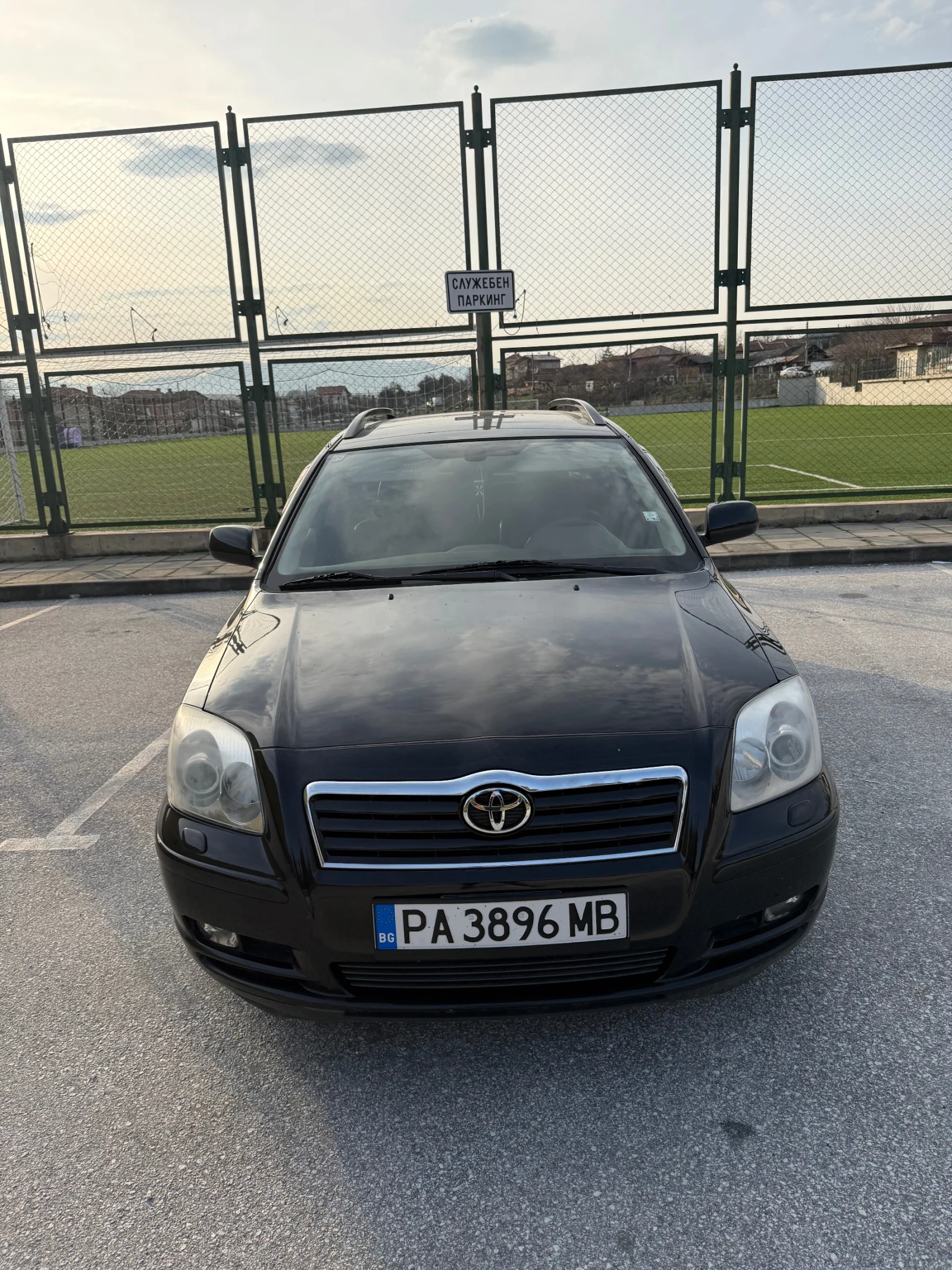 Toyota Avensis 2.0 Бензин, снимка 2 - Автомобили и джипове - 53712320