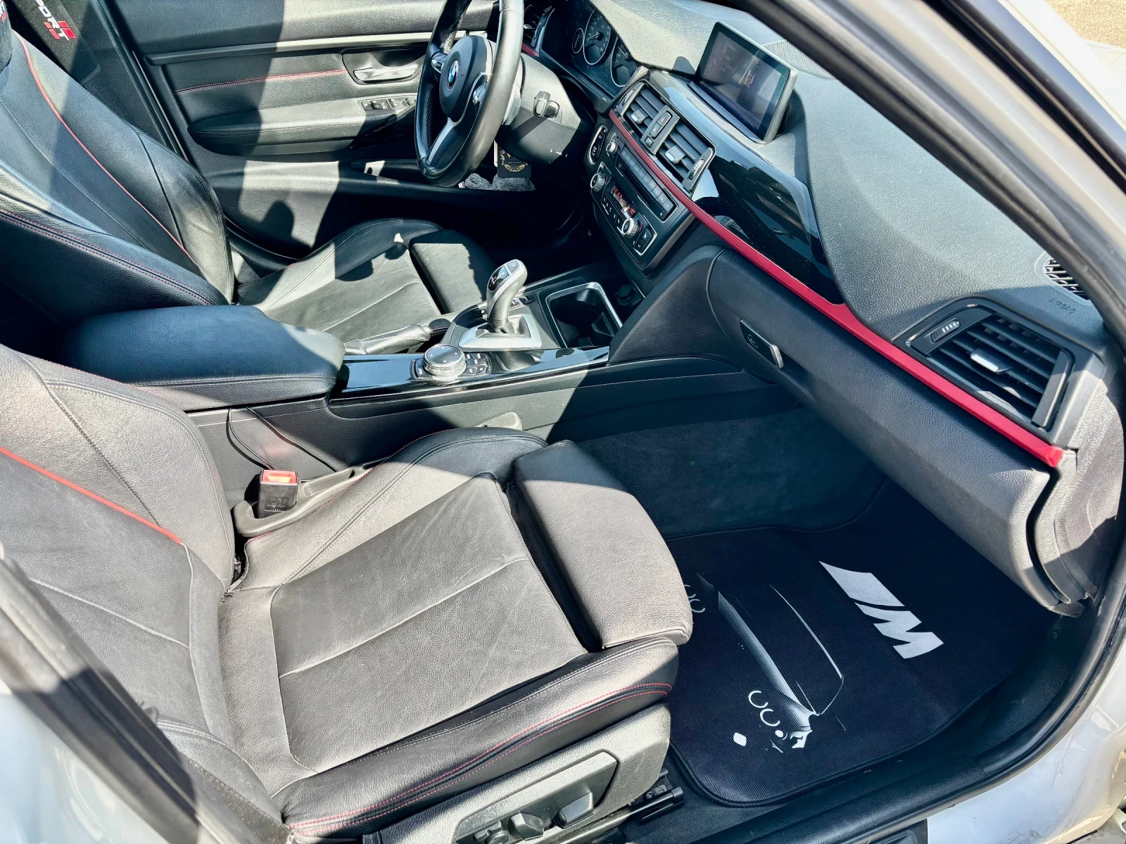 BMW 335 M-Performance , снимка 14 - Автомобили и джипове - 53826836