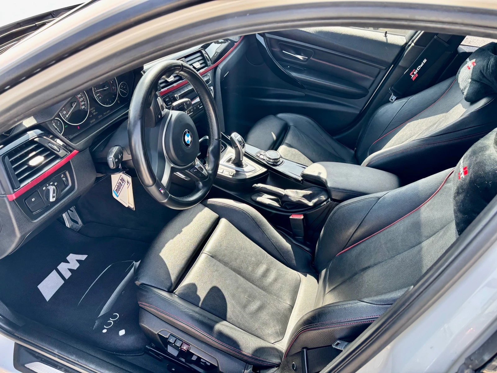 BMW 335 M-Performance , снимка 9 - Автомобили и джипове - 53826836