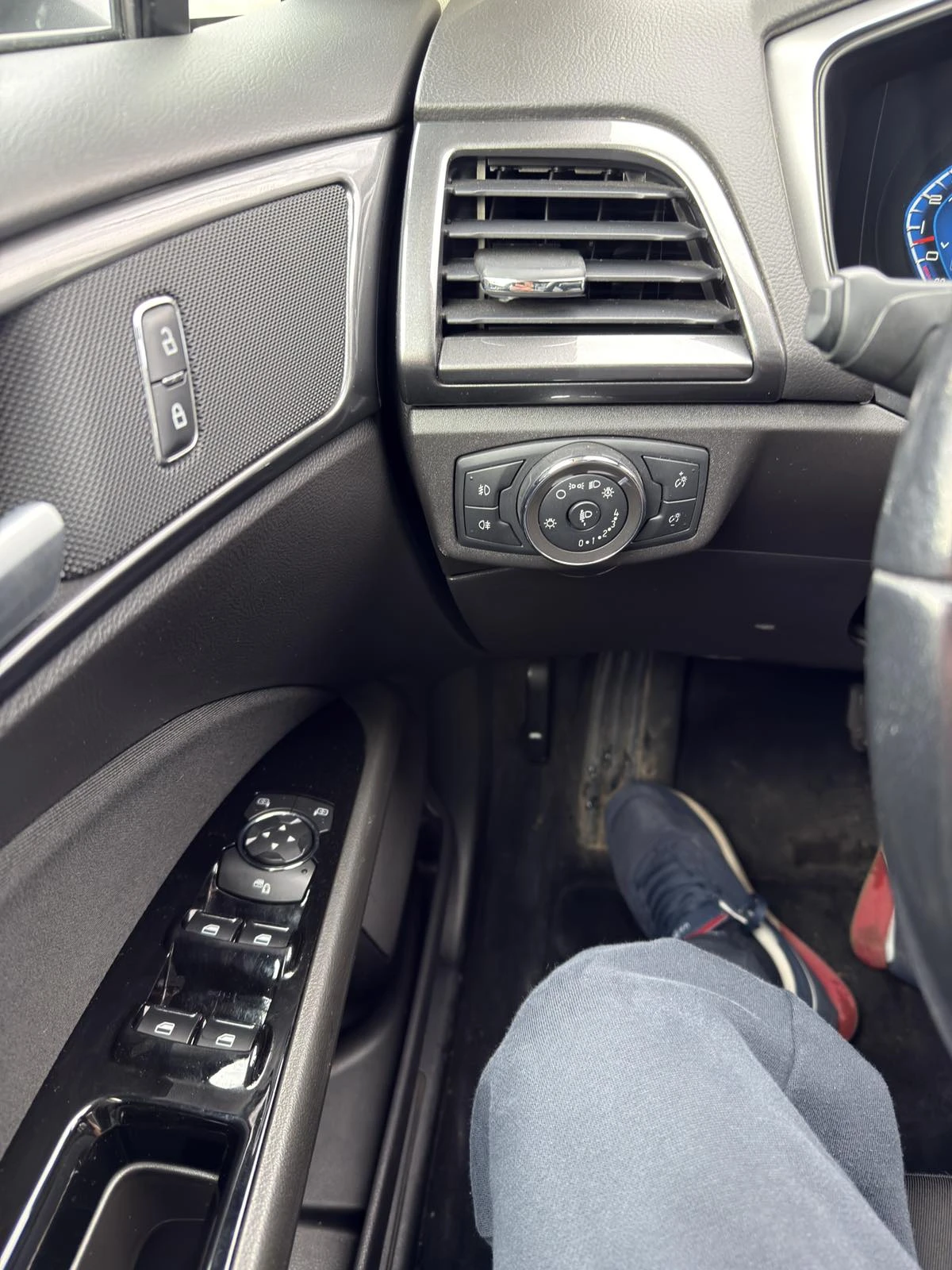 Ford Mondeo, снимка 11 - Автомобили и джипове - 53975731