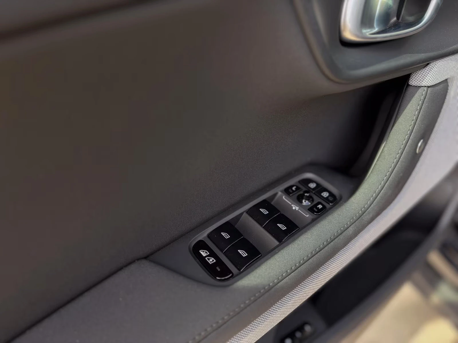 Polestar 2 ���!/LONG-RANGE/299HP/SINGLE/PLUS/360/PANO/161q | Mobile.bg � ����������� 12