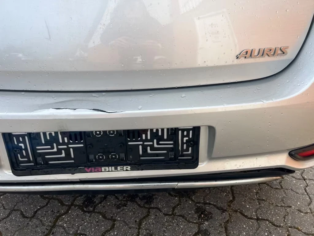 Toyota Auris 1.2 benzin 116ps DK, снимка 8 - Автомобили и джипове - 54242152