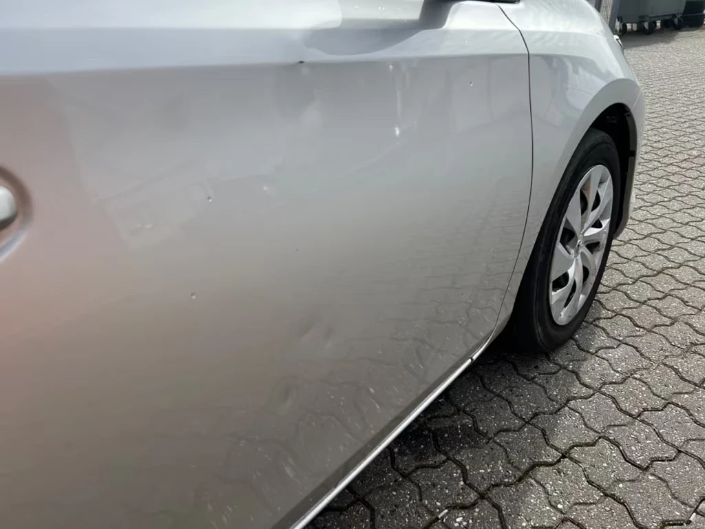 Toyota Auris 1.2 benzin 116ps DK, снимка 10 - Автомобили и джипове - 54242152