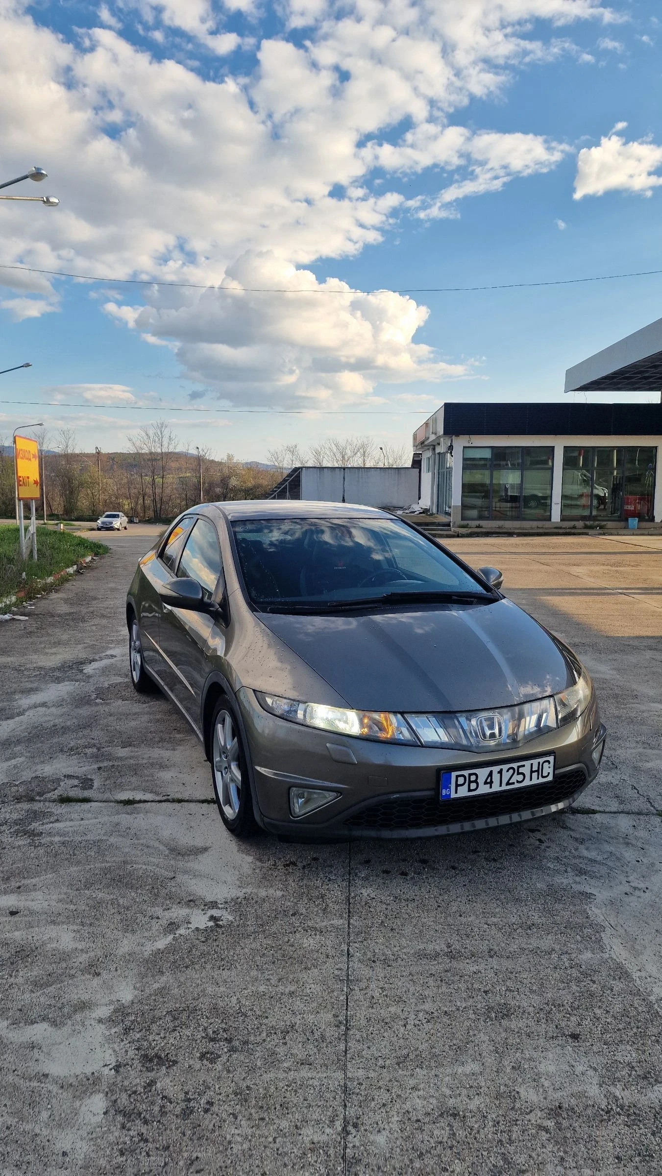 Honda Civic, снимка 2 - Автомобили и джипове - 54490582