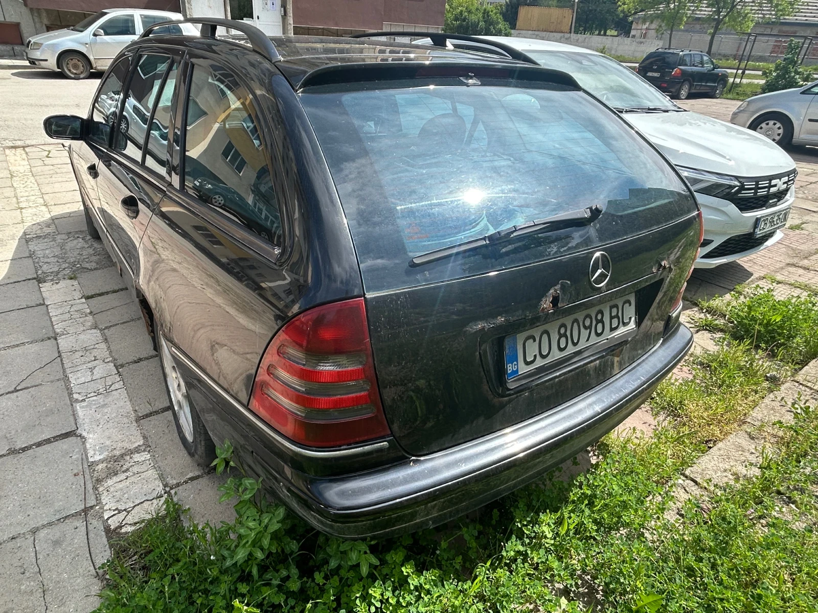 Mercedes-Benz C 220, снимка 2 - Автомобили и джипове - 54771701
