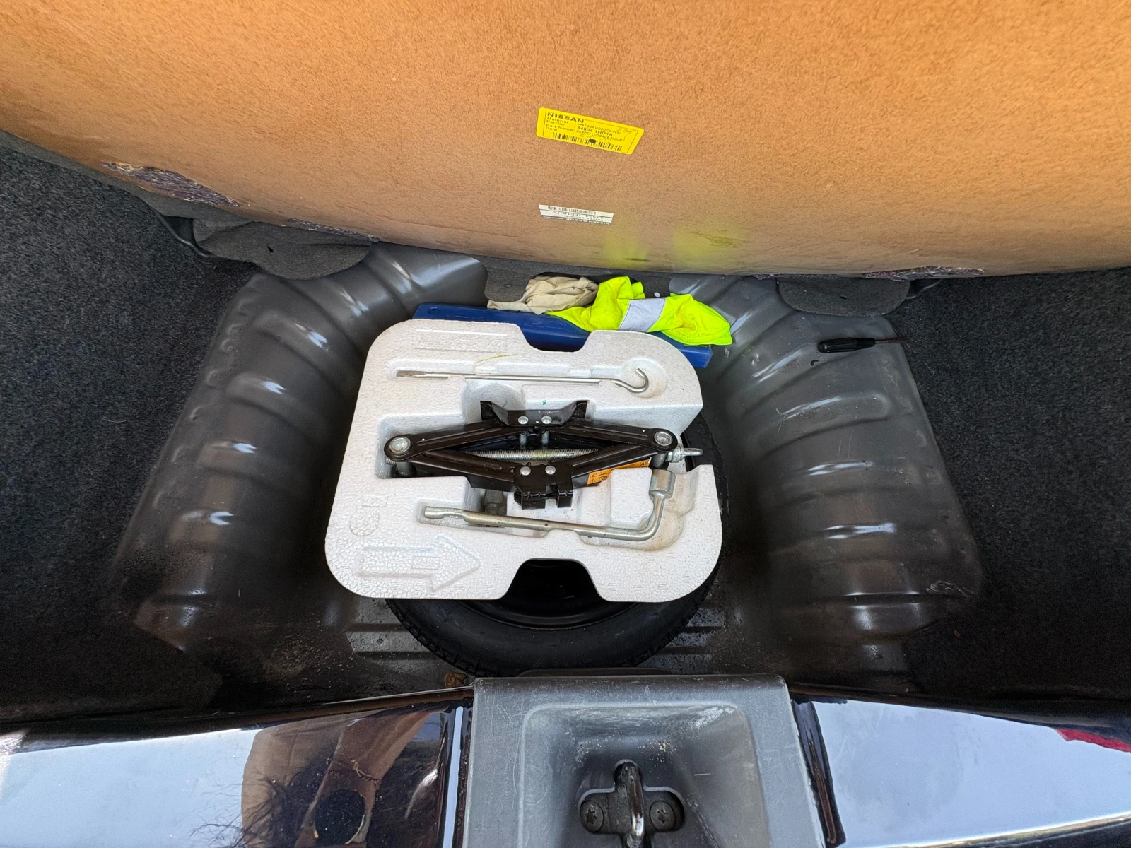 Nissan Micra DIG-S Facelift, снимка 15 - Автомобили и джипове - 54346278