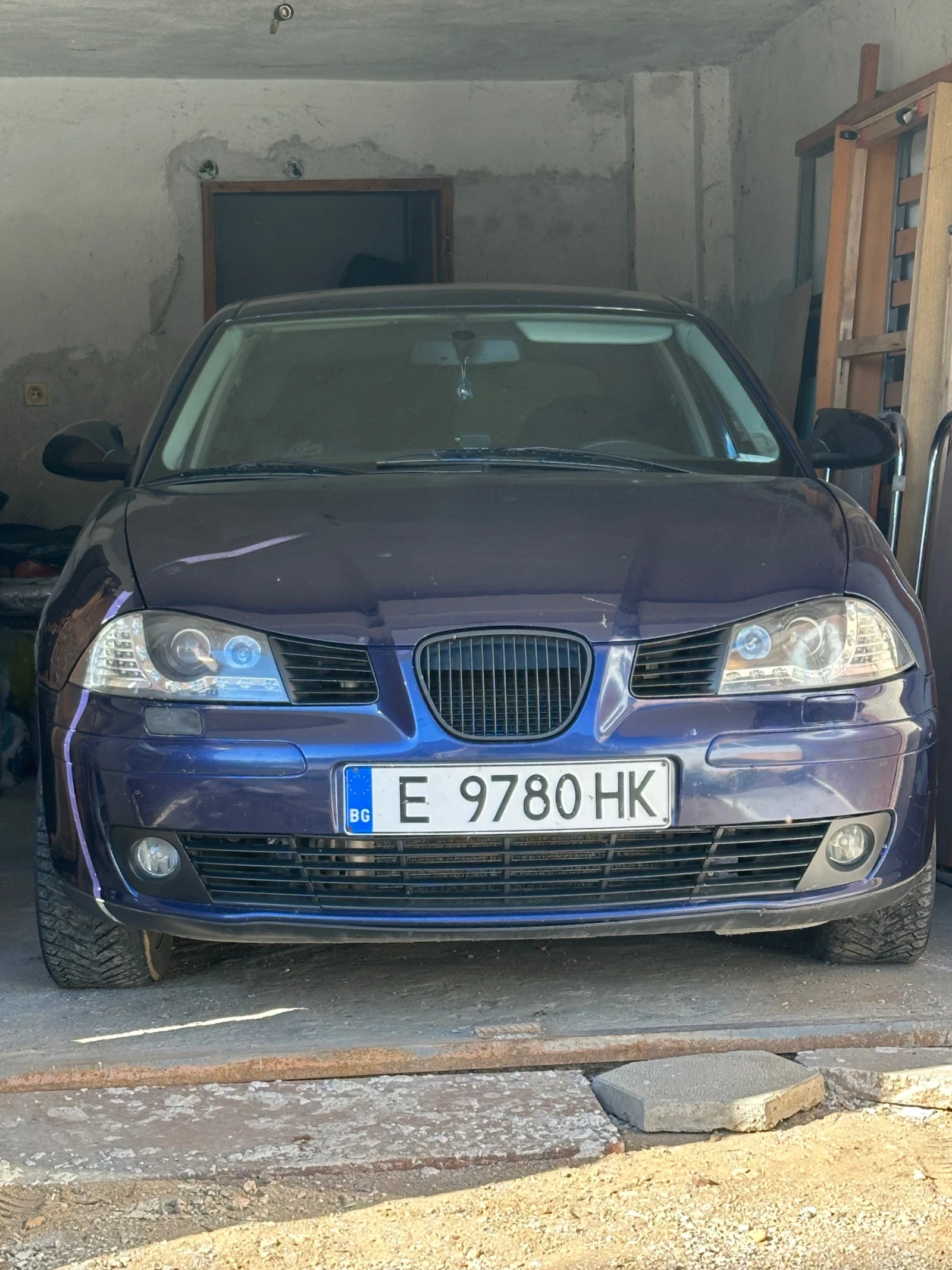 Seat Ibiza, снимка 13 - Автомобили и джипове - 54481962