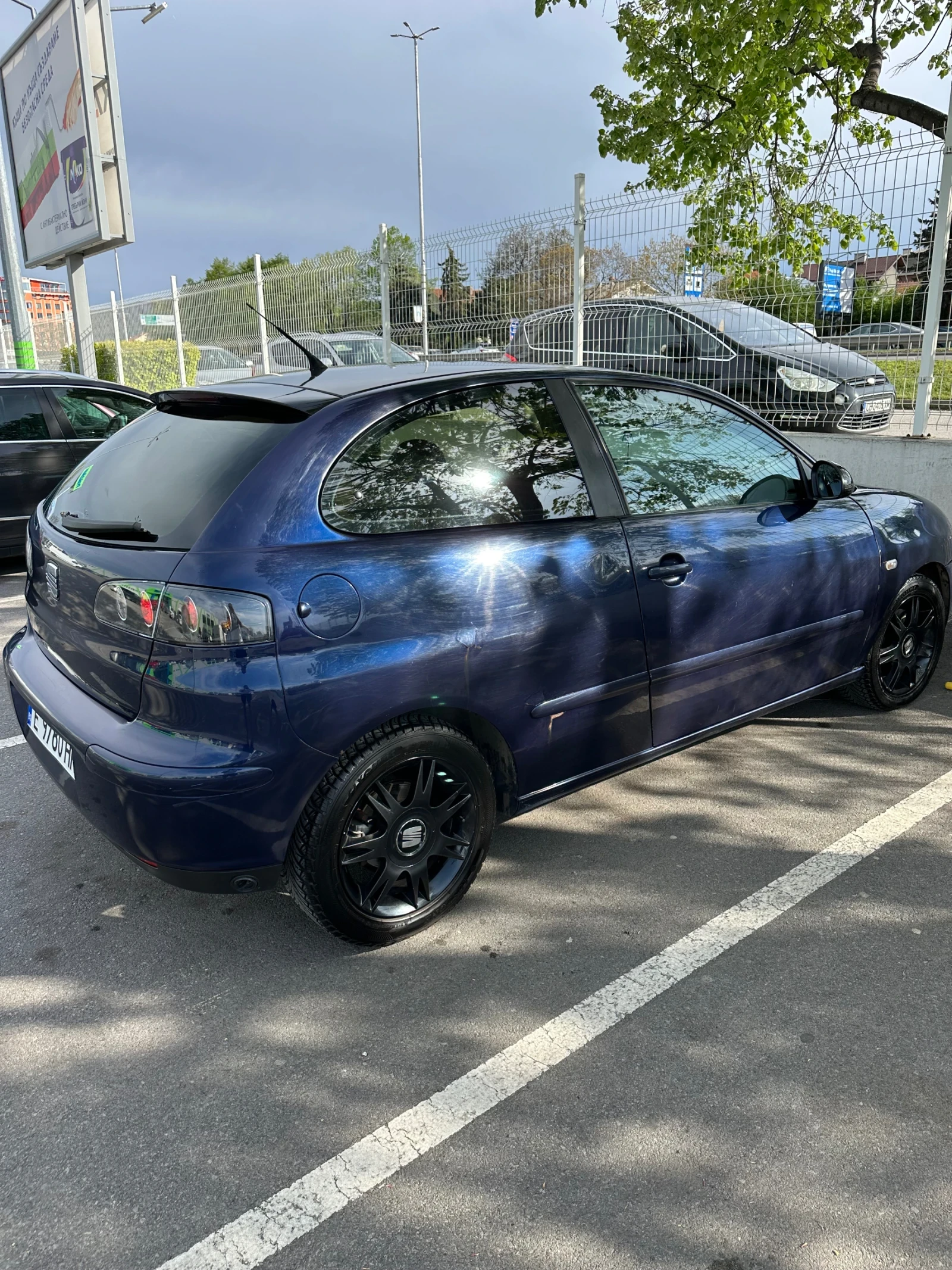 Seat Ibiza, снимка 8 - Автомобили и джипове - 54481962