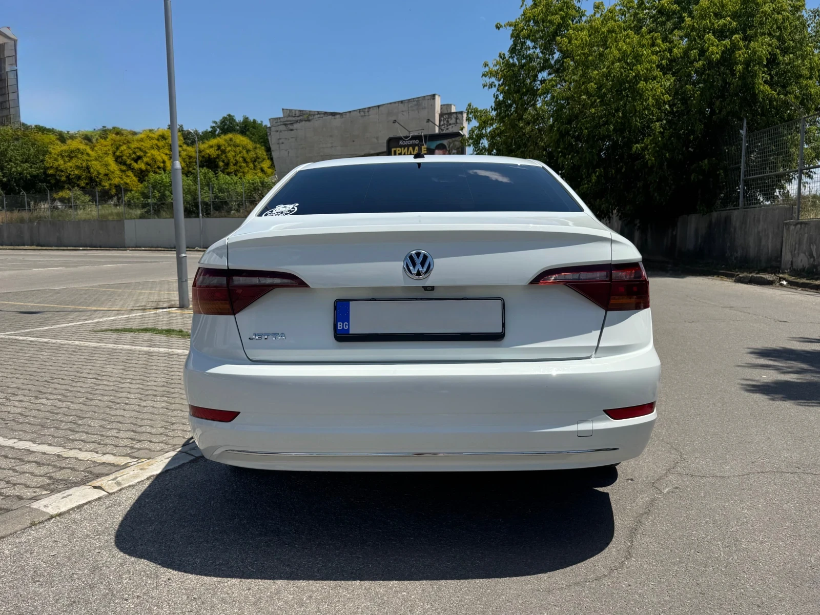 VW Jetta, снимка 5 - Автомобили и джипове - 54979494