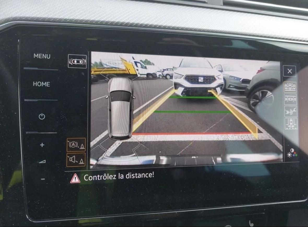 VW Passat 2.0TDI* R-LINE* Digital* Камера, снимка 9 - Автомобили и джипове - 55266238