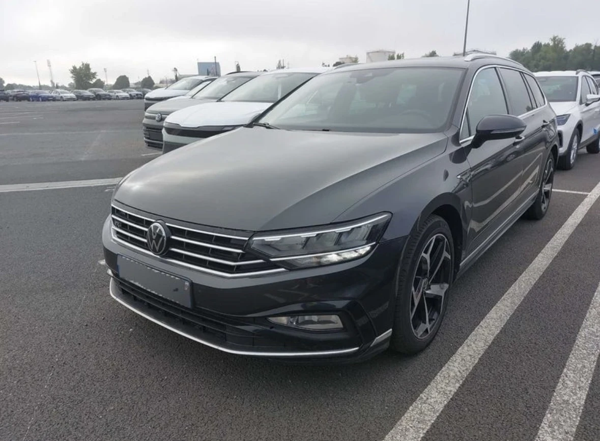 VW Passat 2.0TDI* R-LINE* Digital* Камера, снимка 3 - Автомобили и джипове - 55266238