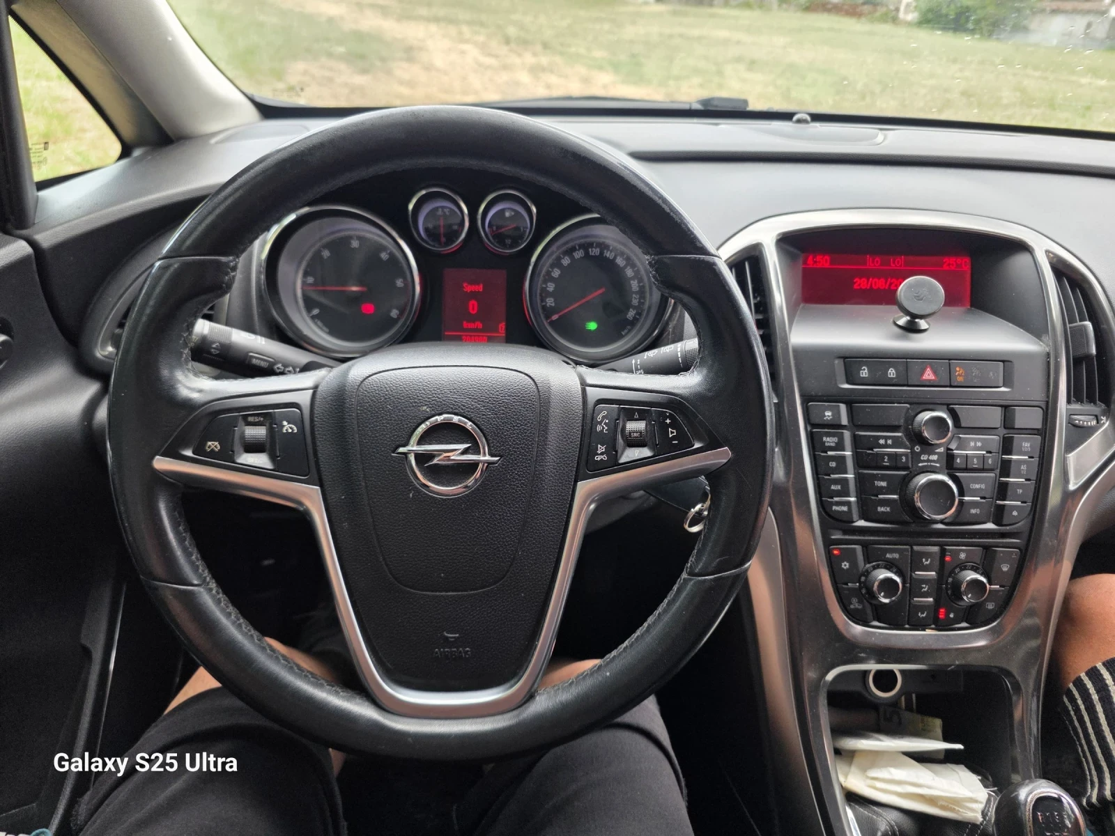 Opel Astra 1, 7CDTI 110PS.2010гд, снимка 14 - Автомобили и джипове - 55354302