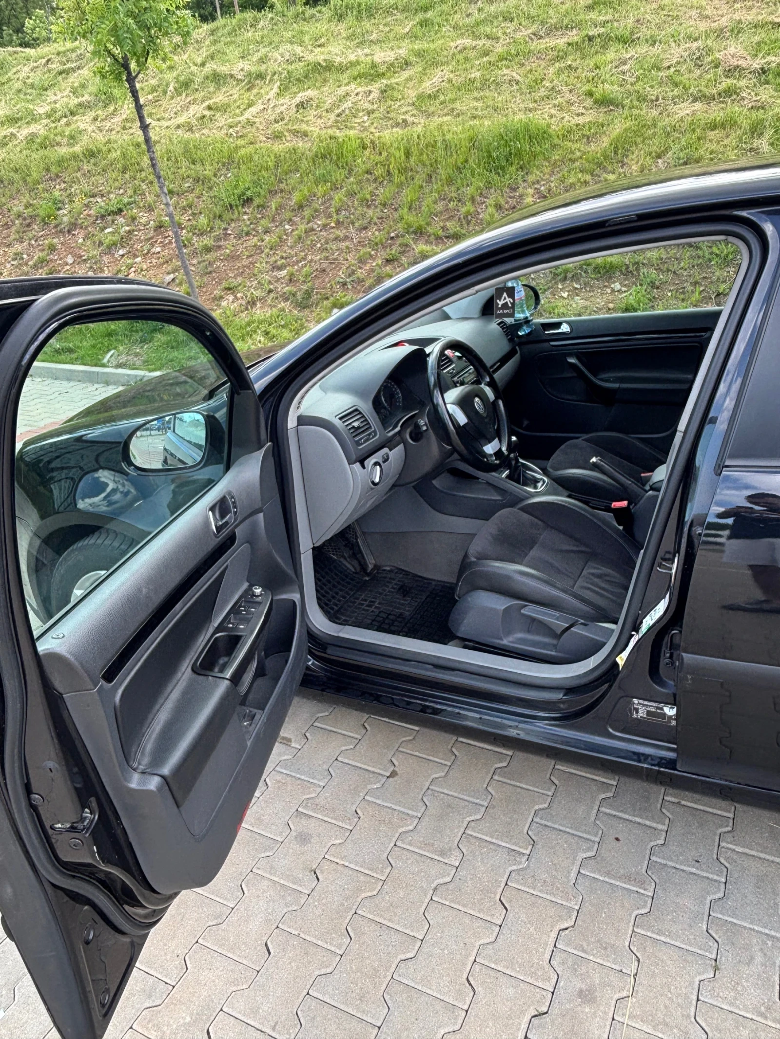 VW Golf 1.9TDI 4MOTION, снимка 8 - Автомобили и джипове - 55511167