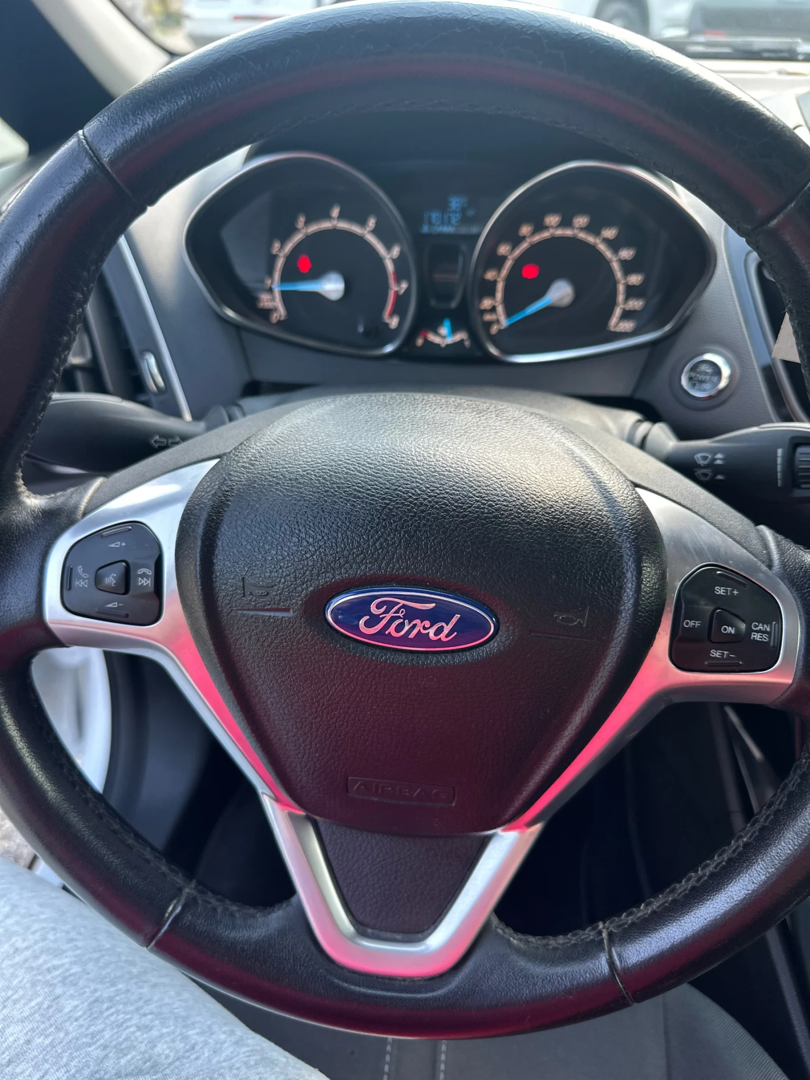 Ford B-Max Газ-Бензин, снимка 10 - Автомобили и джипове - 55564763