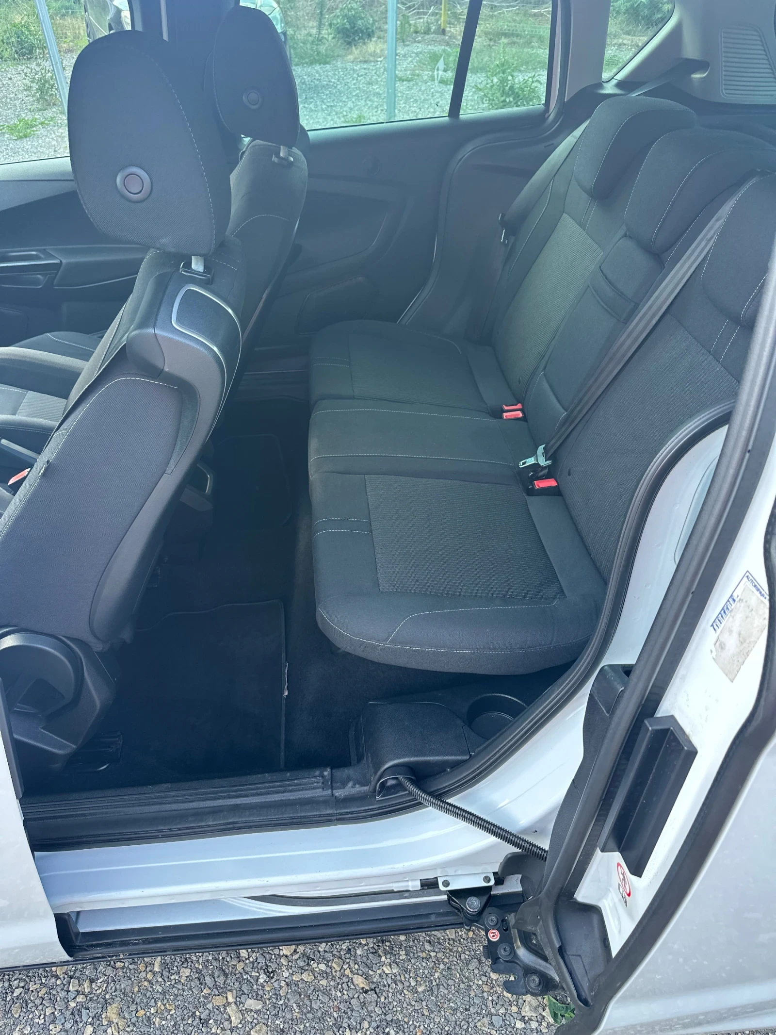 Ford B-Max Газ-Бензин, снимка 8 - Автомобили и джипове - 55564763