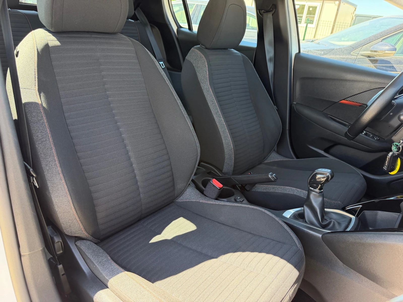Peugeot 208 1.2 PURETECH 75 ACTIVE ����� �������� �������  | Mobile.bg � ����������� 10